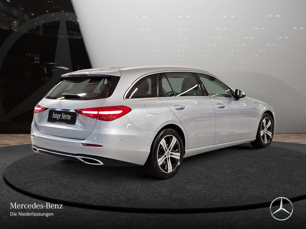 Mercedes-Benz C 200 2025