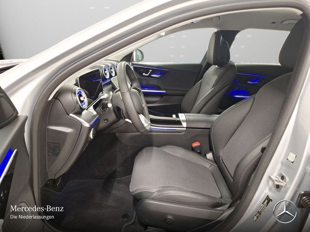 Mercedes-Benz C 200 2025