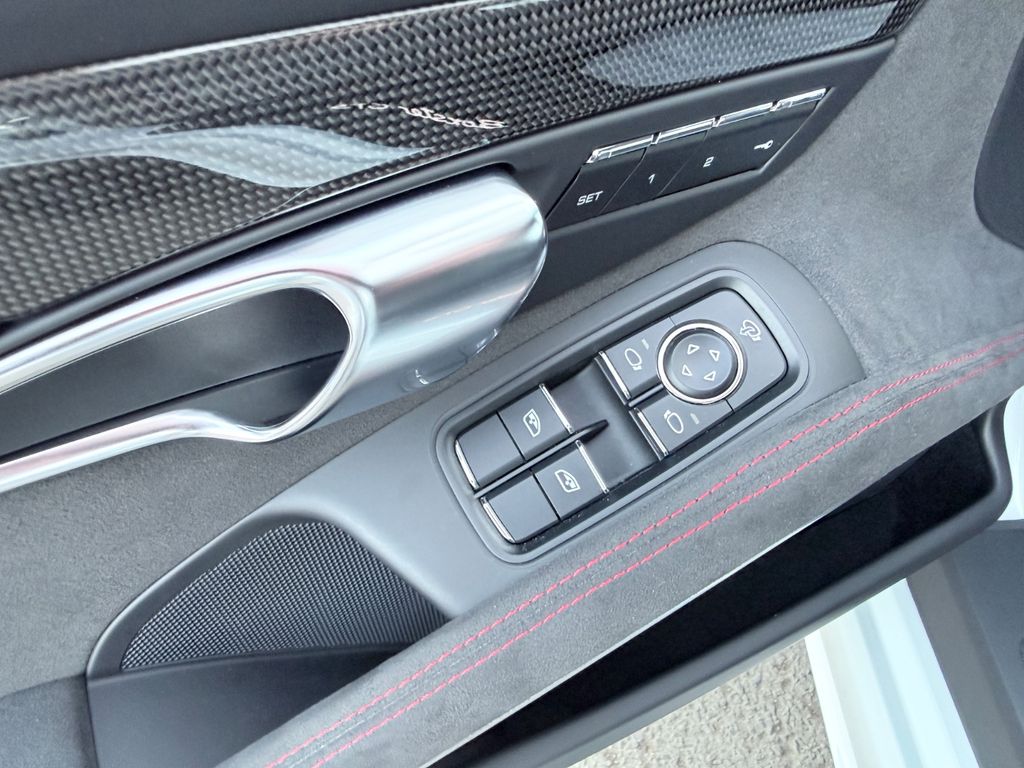 Porsche Boxster 2024