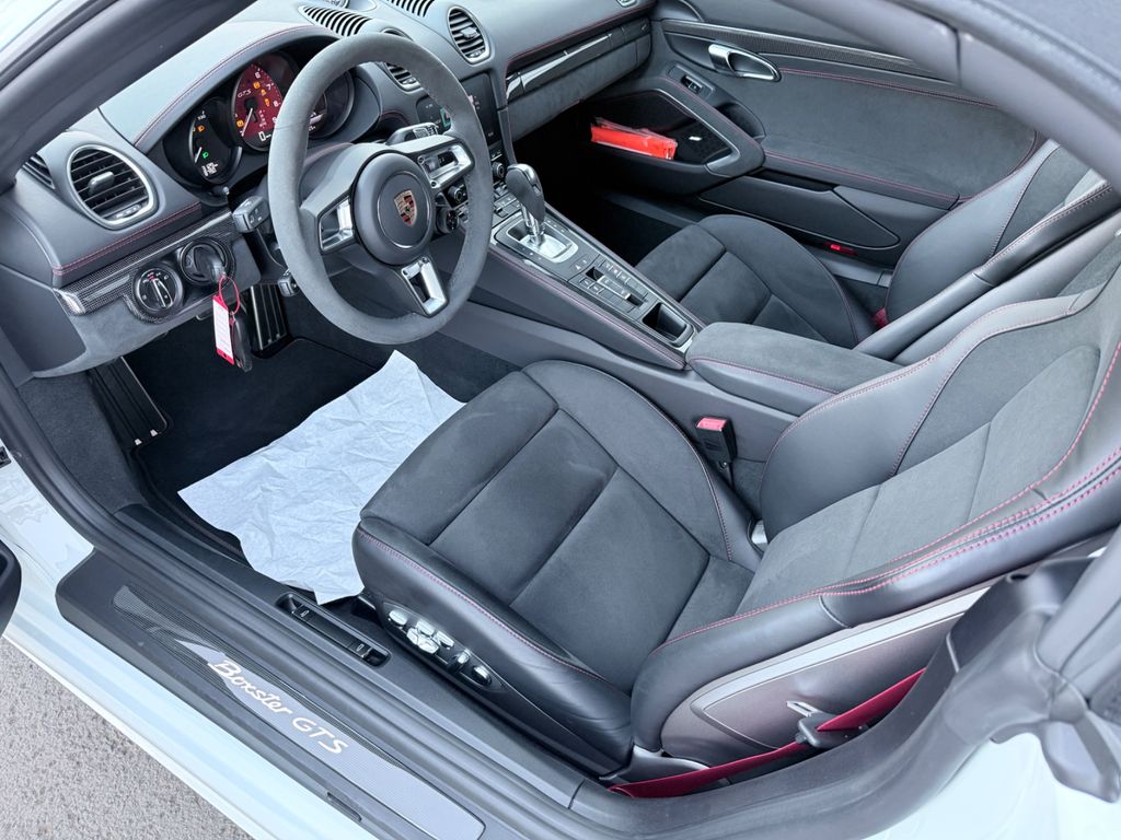 Porsche Boxster 2024