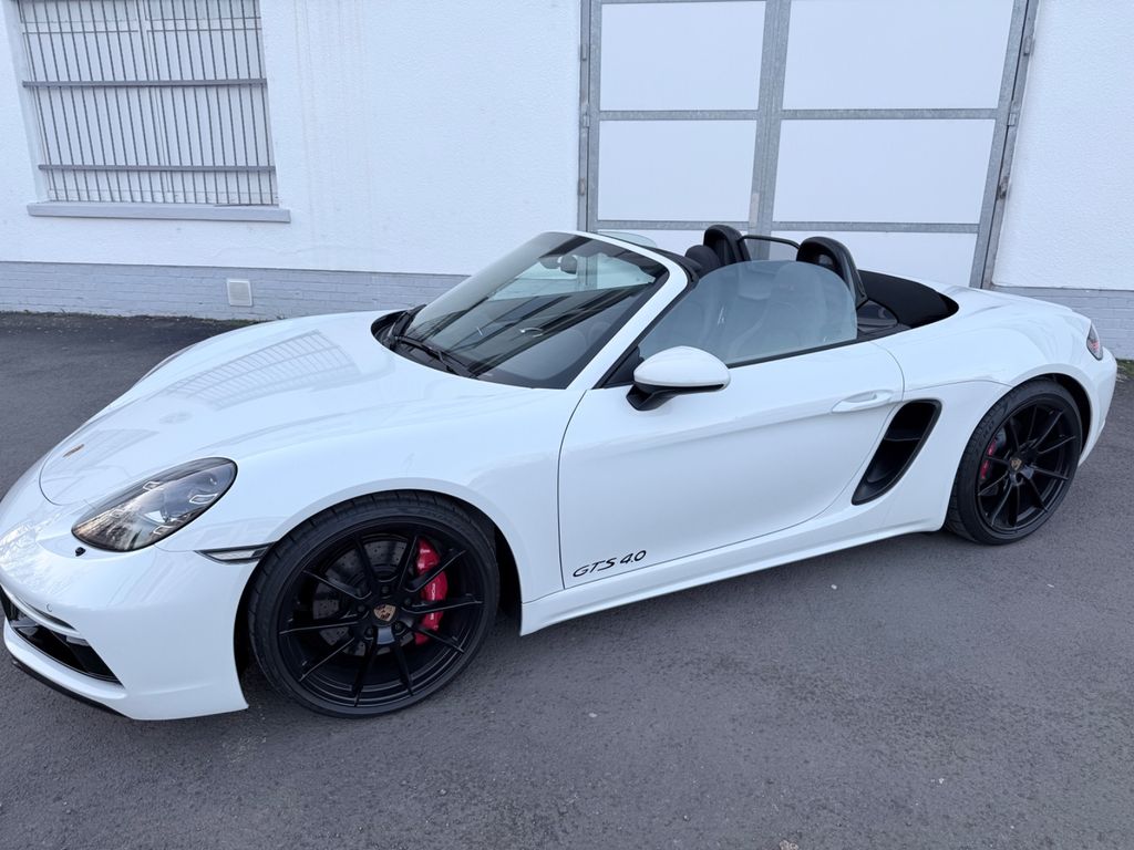 Porsche Boxster 2024