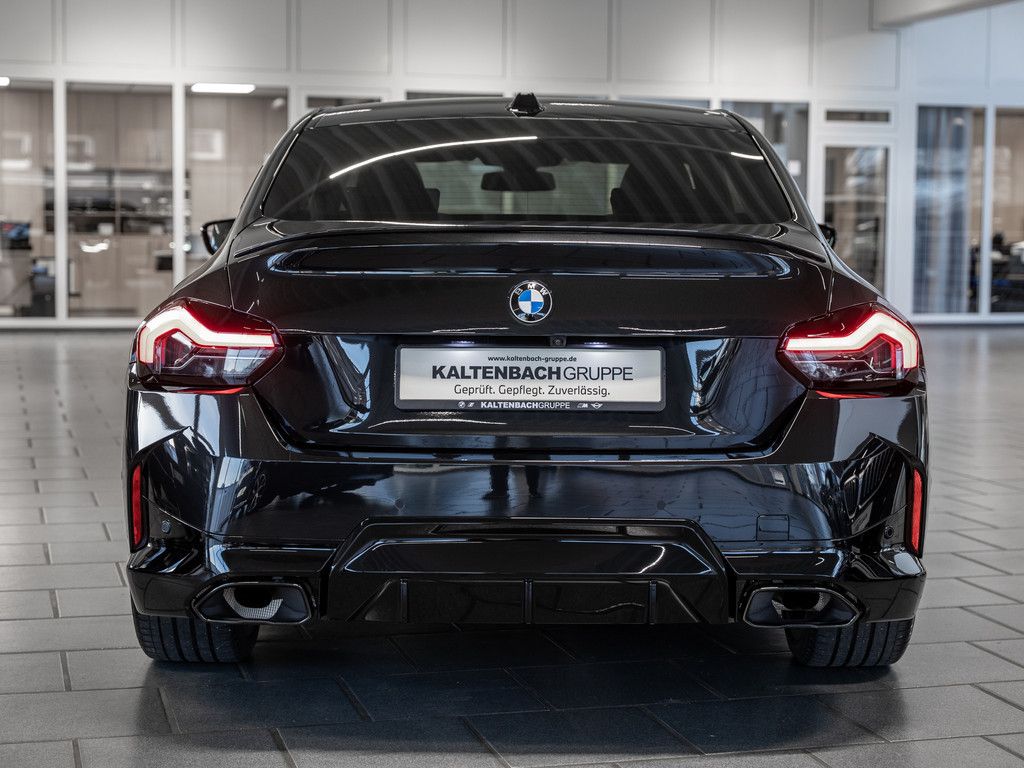 BMW M240i 2023