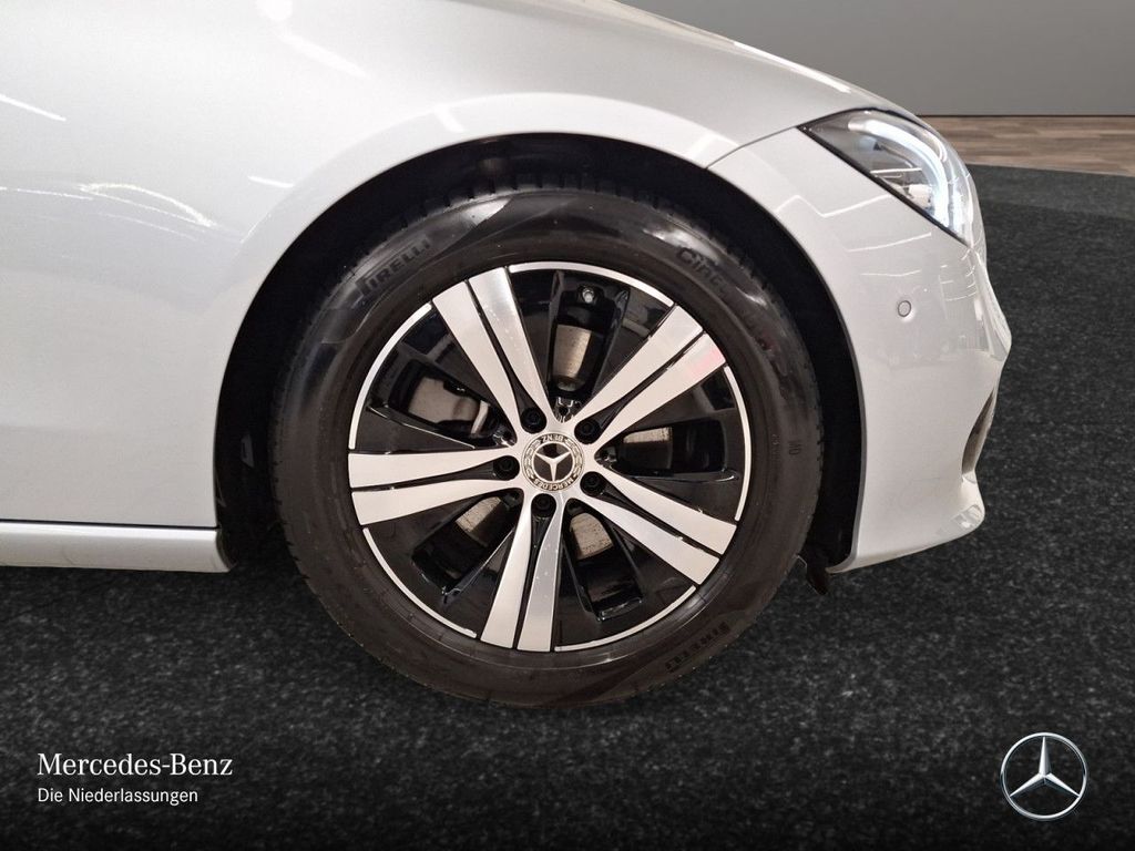 Mercedes-Benz C 200 2025