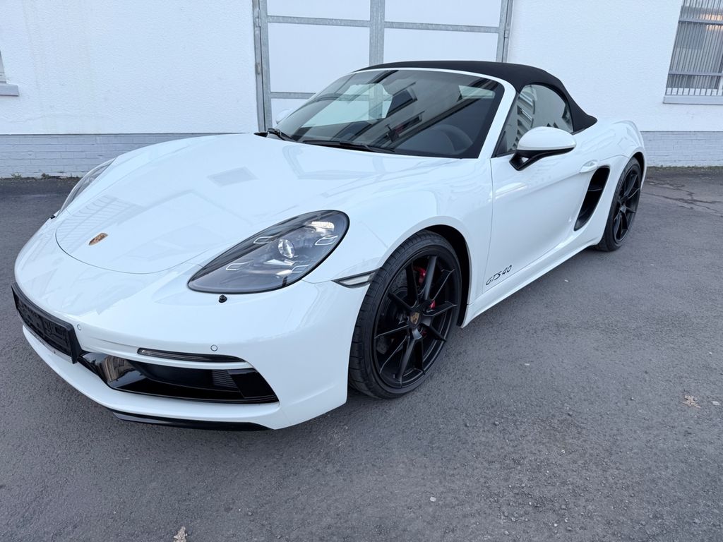 Porsche Boxster 2024