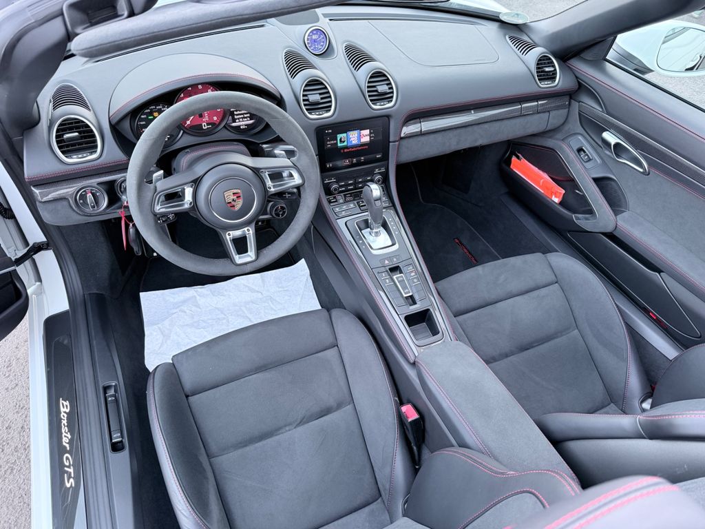 Porsche Boxster 2024