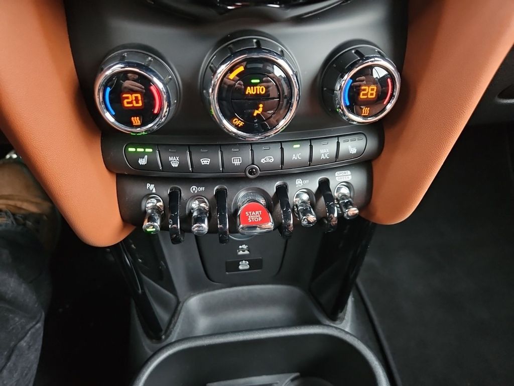 MINI John Cooper Works Cabrio 2022