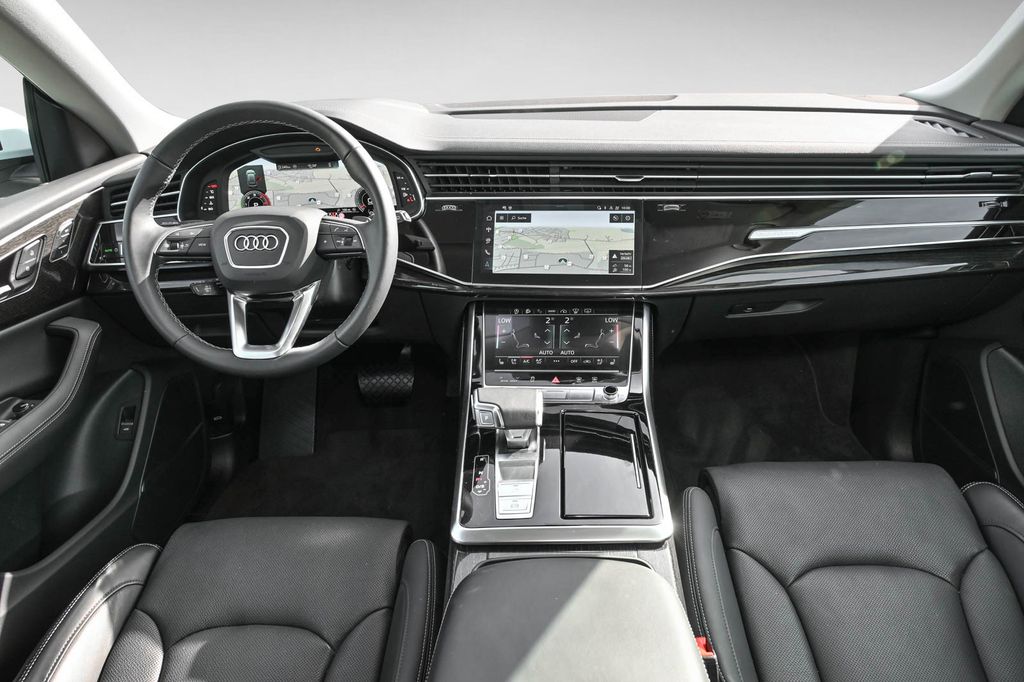 Audi Q8 2024