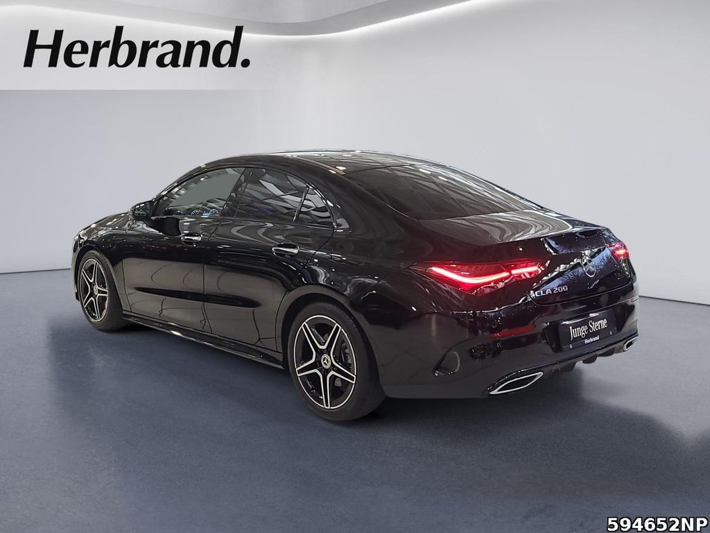 Mercedes-Benz CLA 200 2025