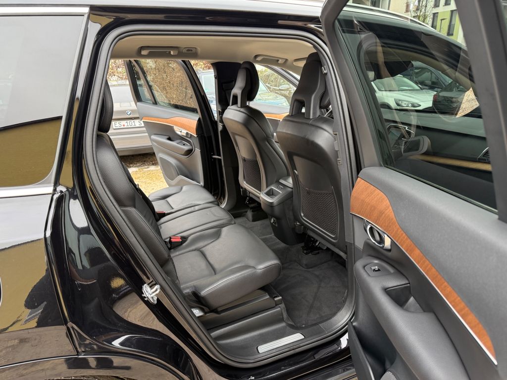 Volvo XC90 2019