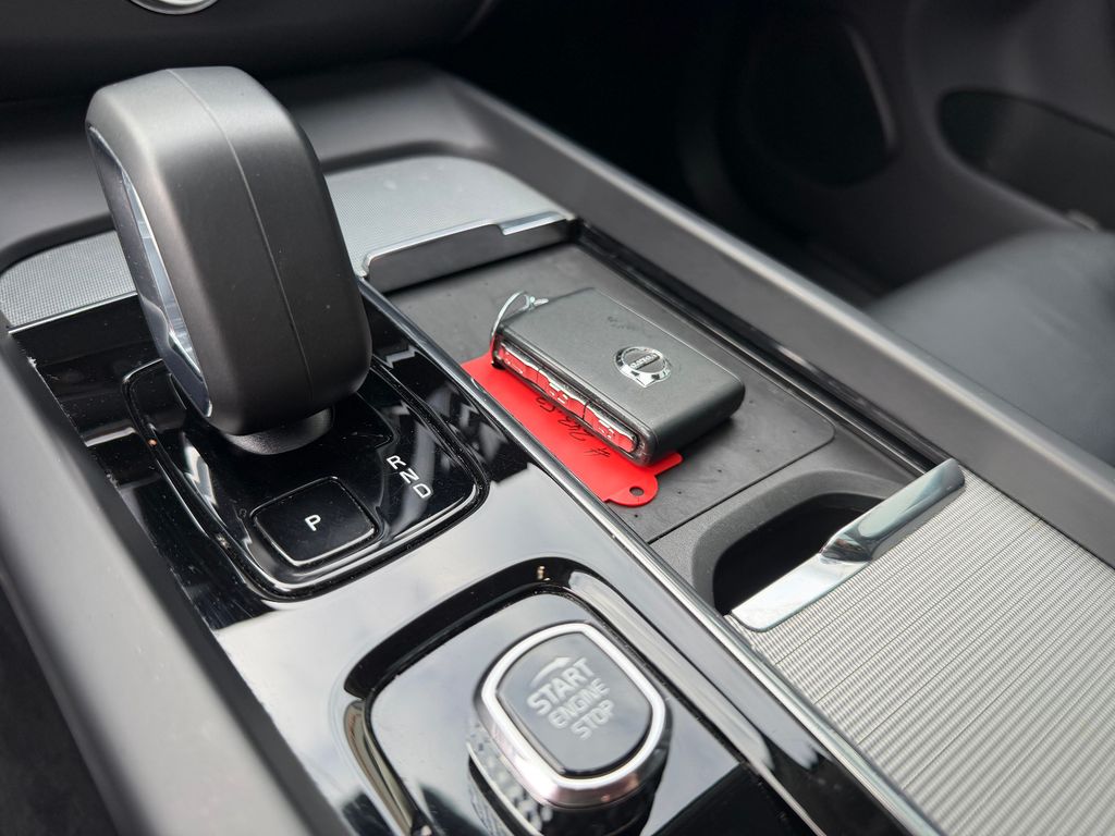 Volvo XC60 2022