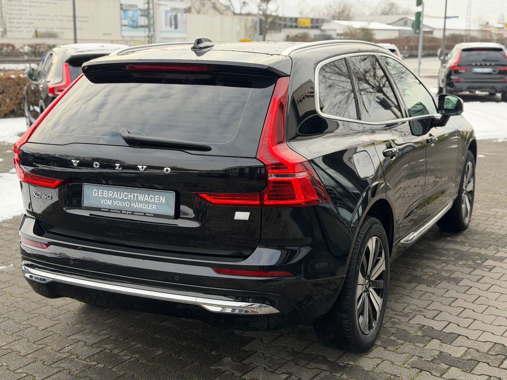 Volvo XC60 2022