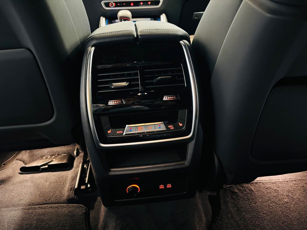 BMW XM 2025