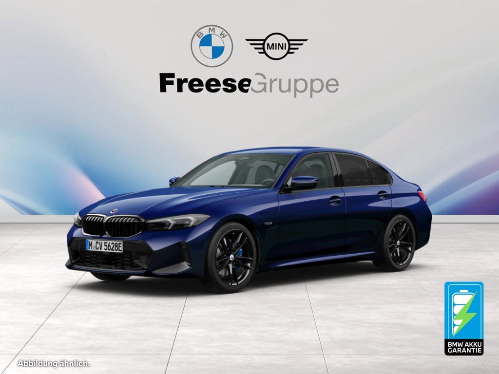 BMW 330 2022