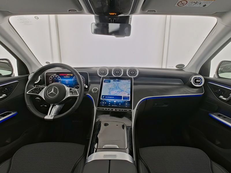 Mercedes-Benz GLC 300 2025