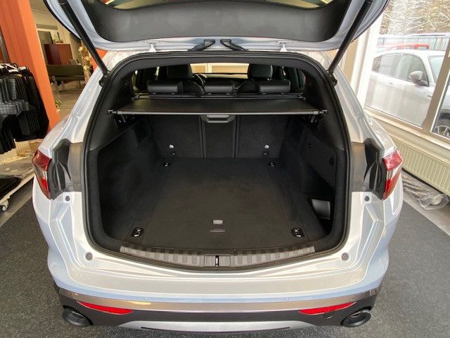 Alfa Romeo Stelvio 2023