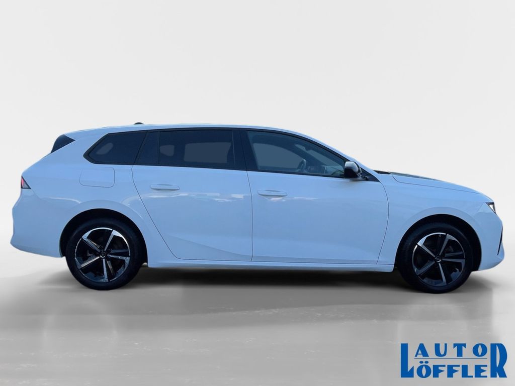 Opel Astra 2024