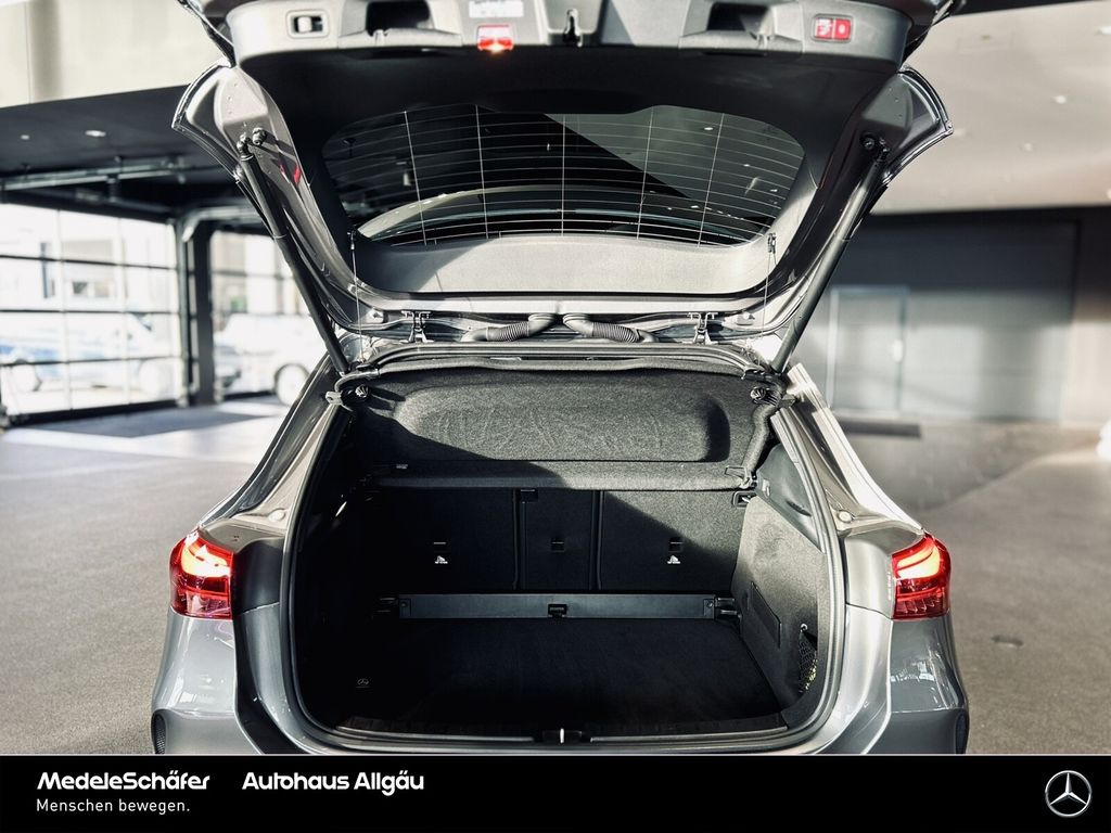 Mercedes-Benz GLA 200 2024