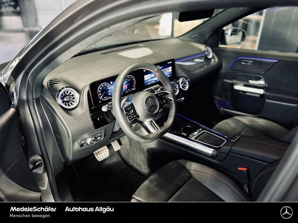 Mercedes-Benz GLA 200 2024