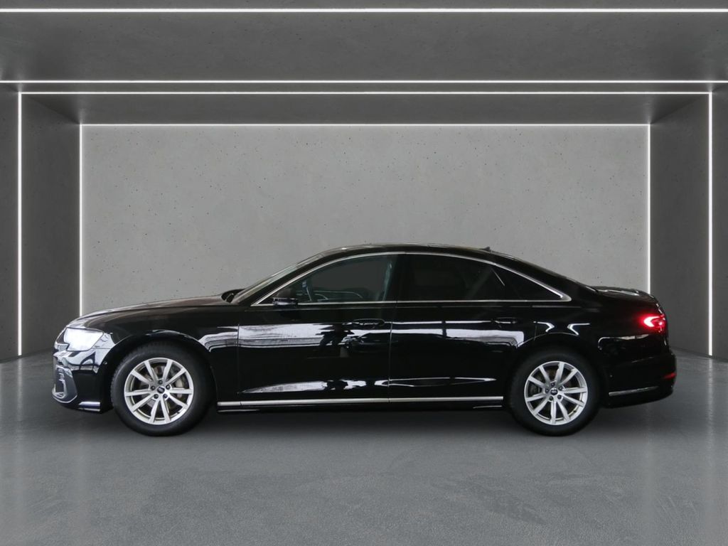 Audi A8 2024