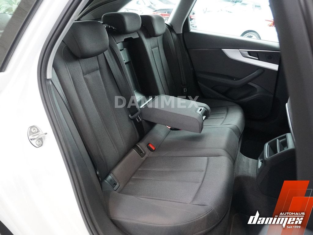 Audi A4 2021