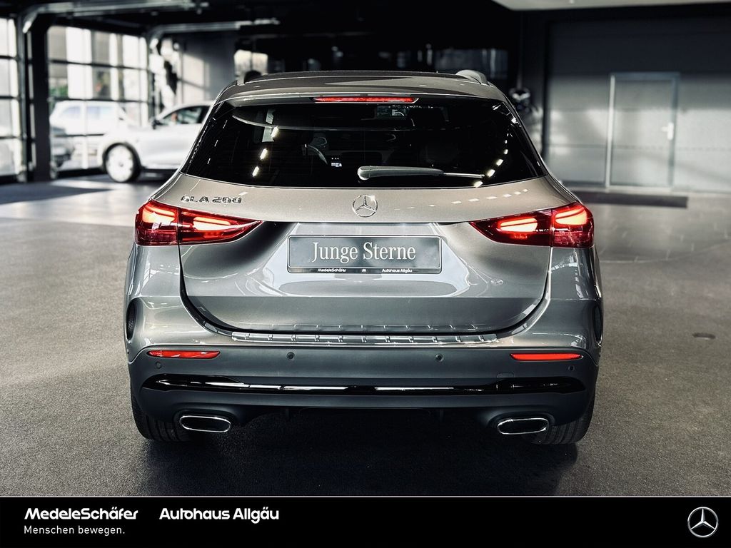 Mercedes-Benz GLA 200 2024