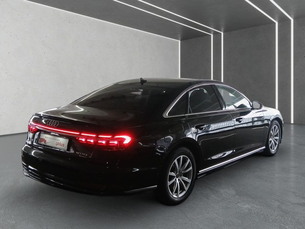 Audi A8 2024