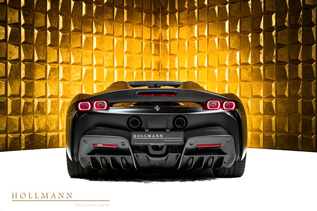 Ferrari SF90