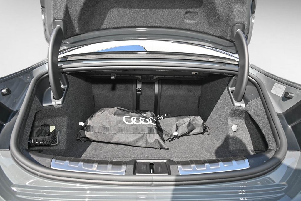 Audi RS e-tron GT 2025