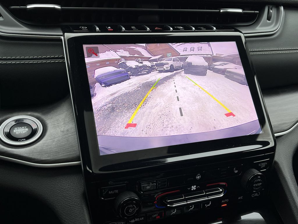 Jeep Grand Cherokee 2021