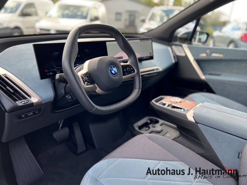 BMW iX 2024