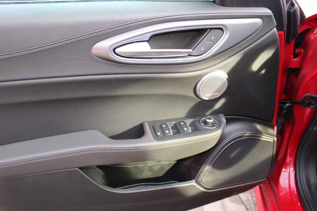 Alfa Romeo Giulia 2023