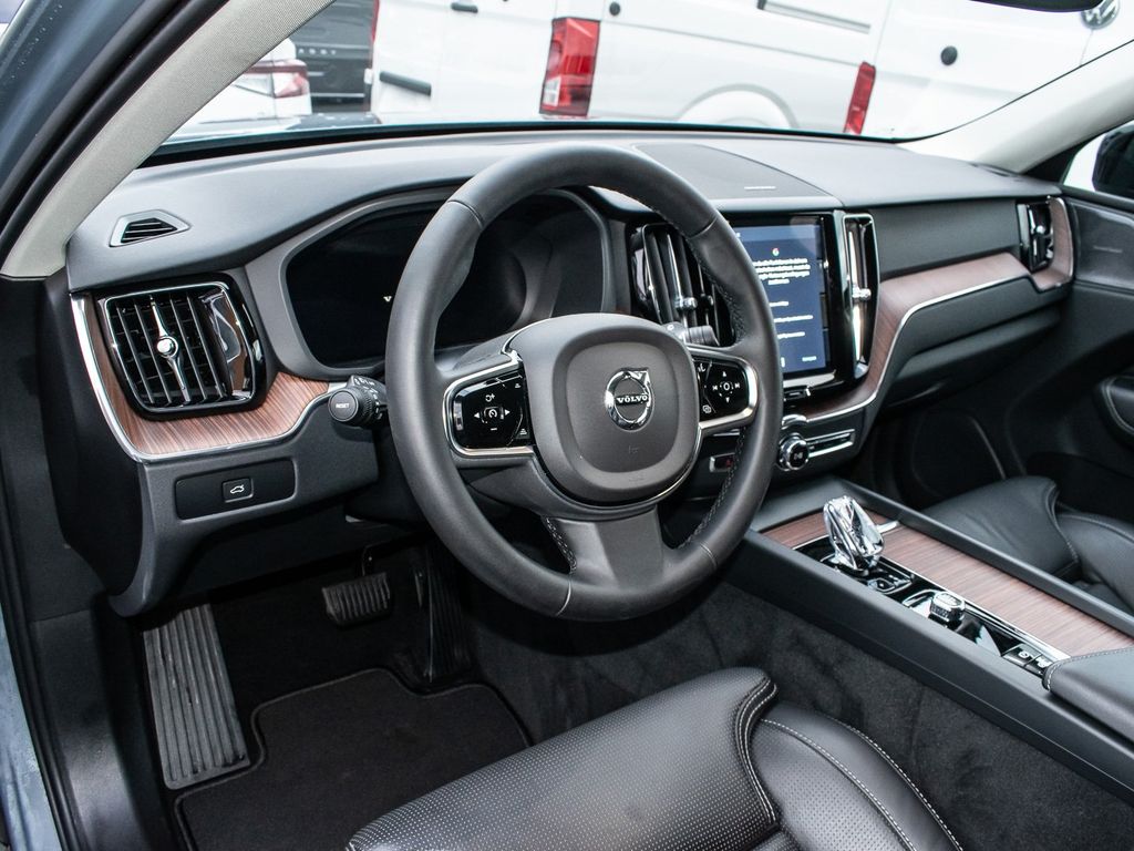Volvo XC60 2023