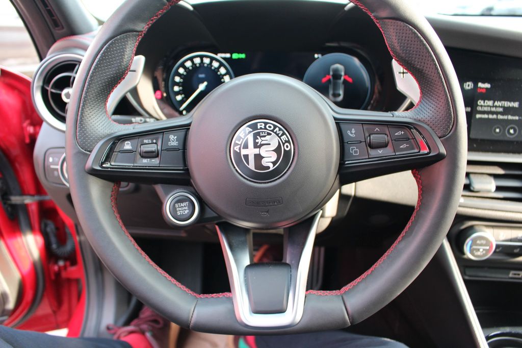 Alfa Romeo Giulia 2023