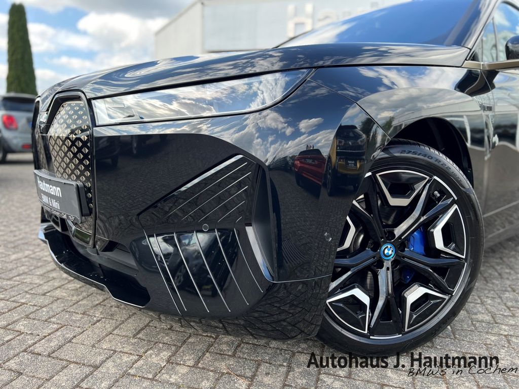 BMW iX 2024
