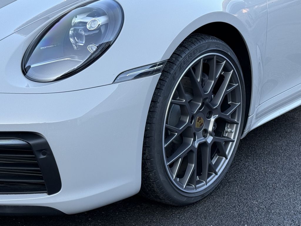 Porsche 992 2024