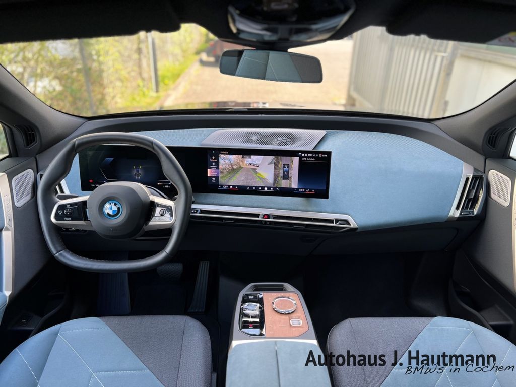 BMW iX 2024