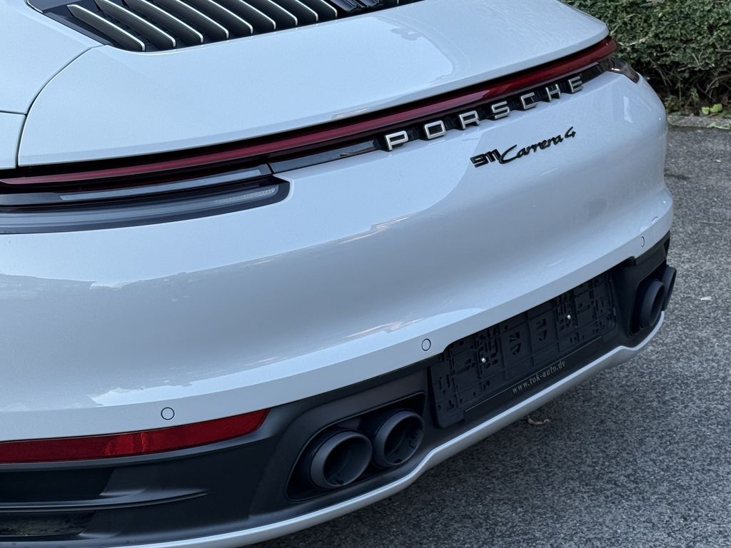 Porsche 992 2024