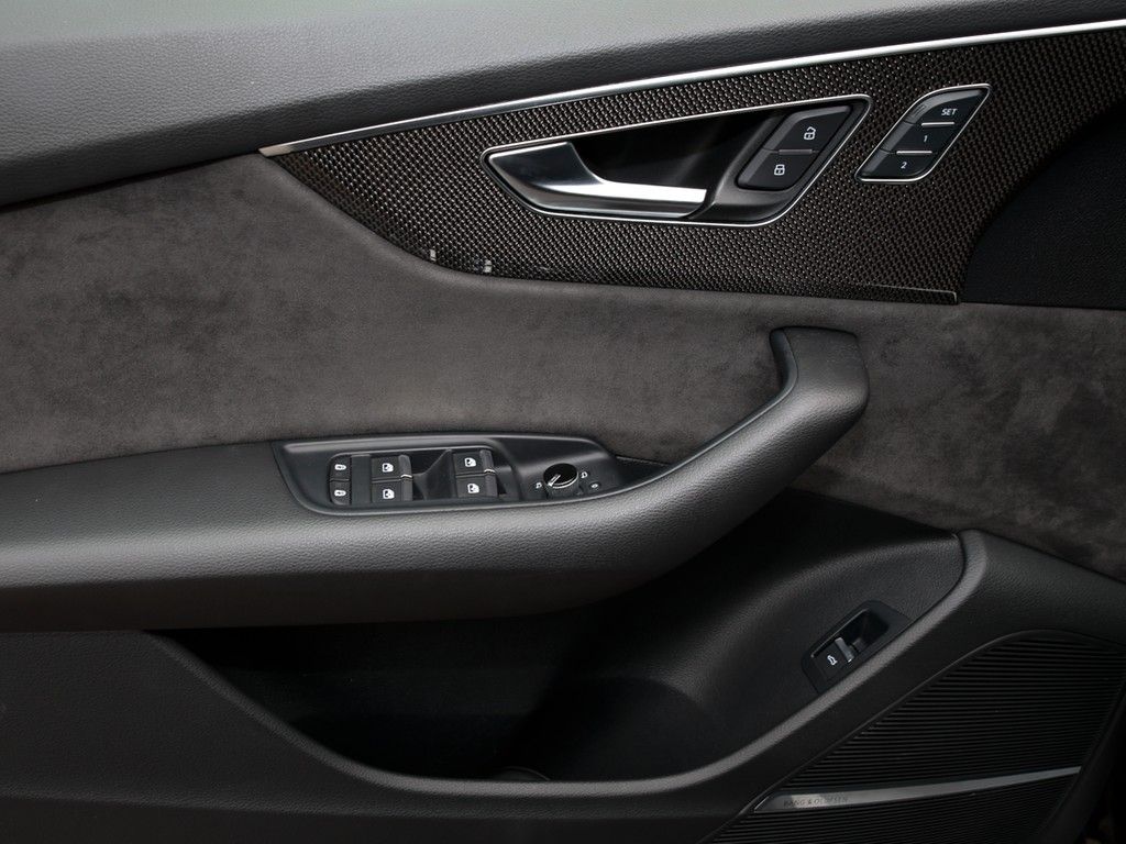 Audi SQ8 2022