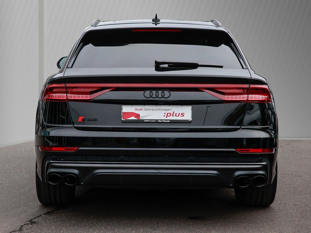 Audi SQ8 2022