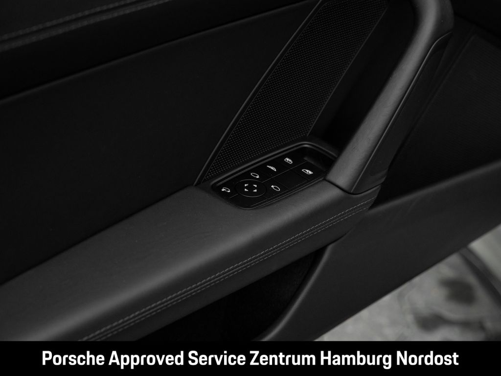 Porsche 992 2024