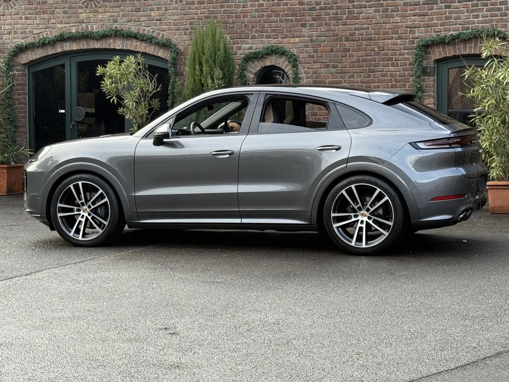Porsche Cayenne 2024