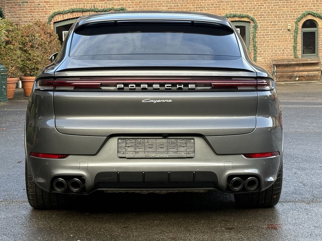 Porsche Cayenne 2024