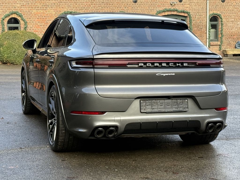 Porsche Cayenne 2024
