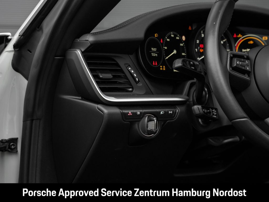 Porsche 992 2024