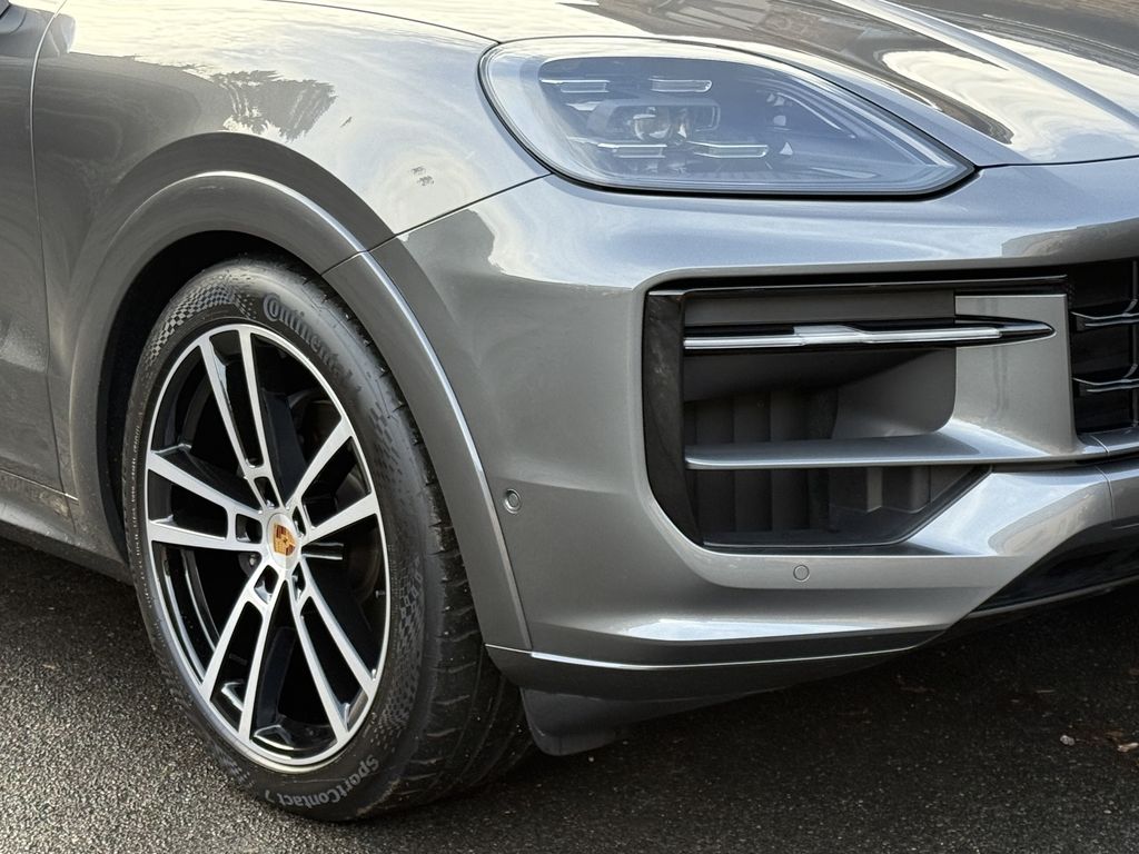 Porsche Cayenne 2024