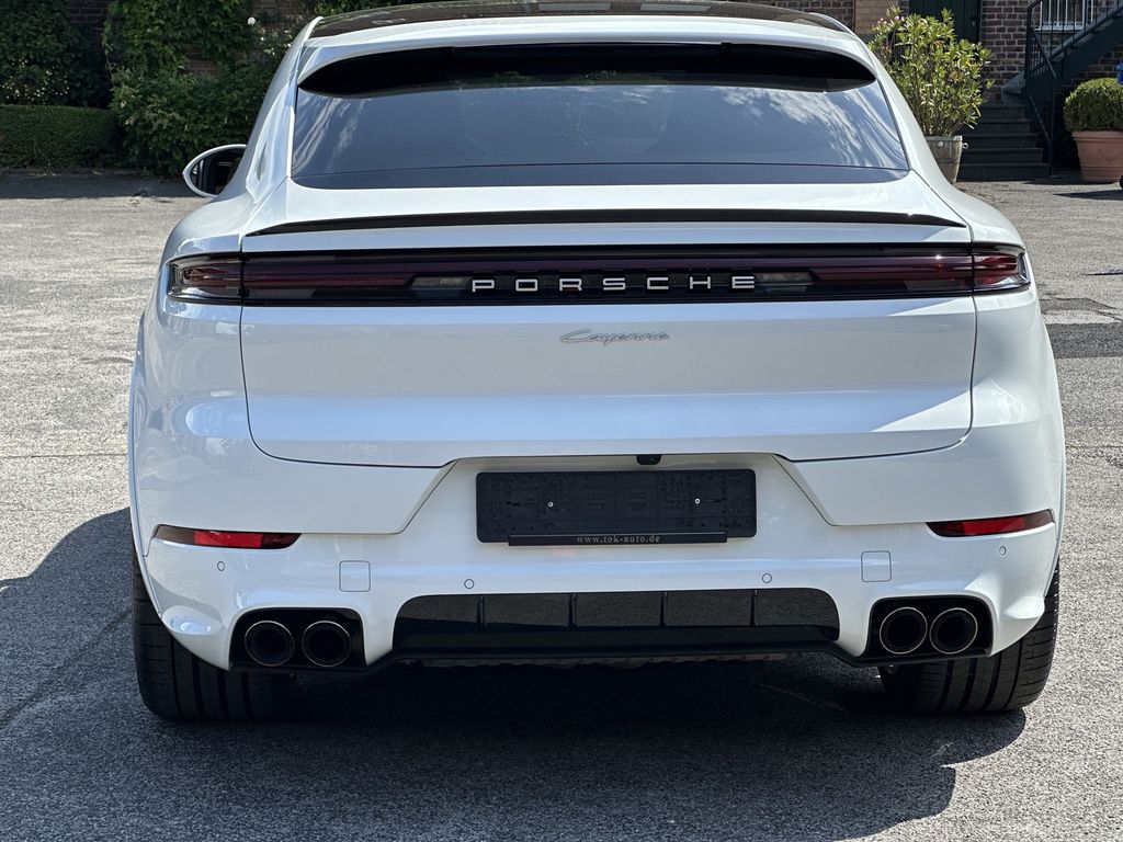 Porsche Cayenne 2024