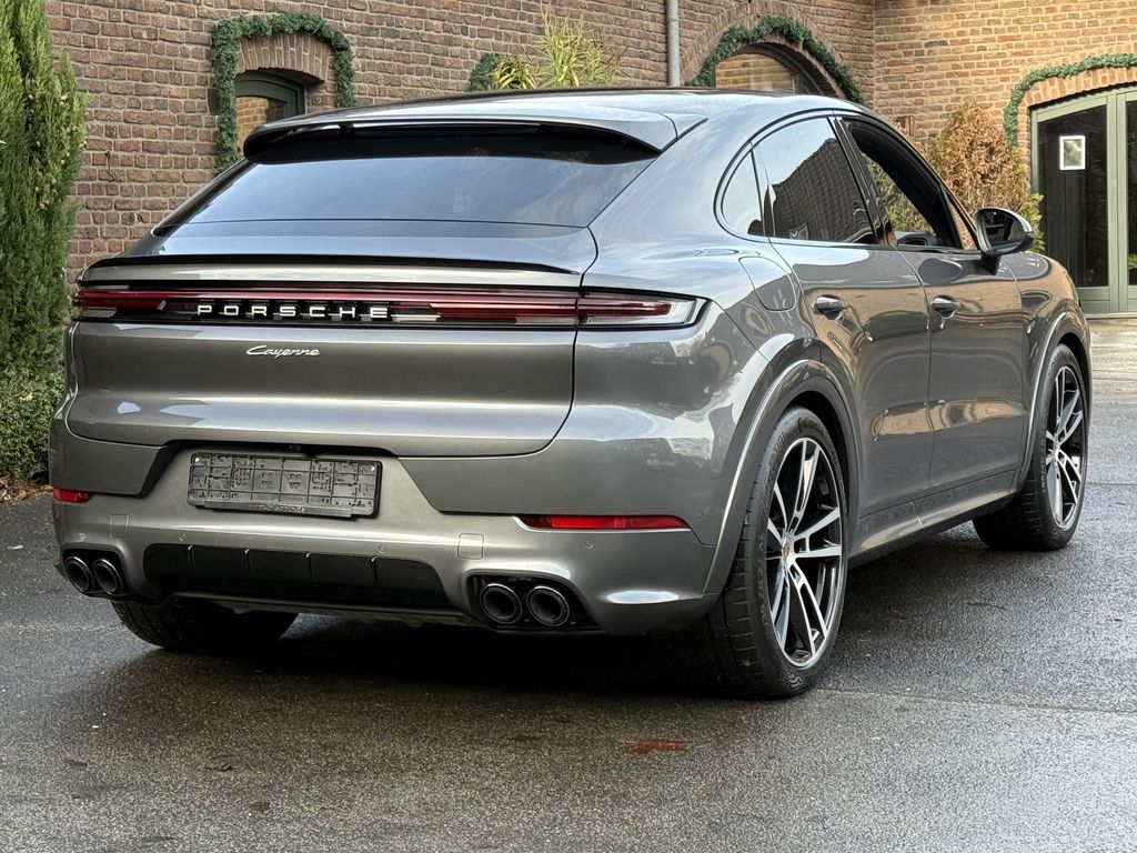 Porsche Cayenne 2024