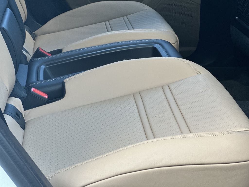 Porsche Cayenne 2024