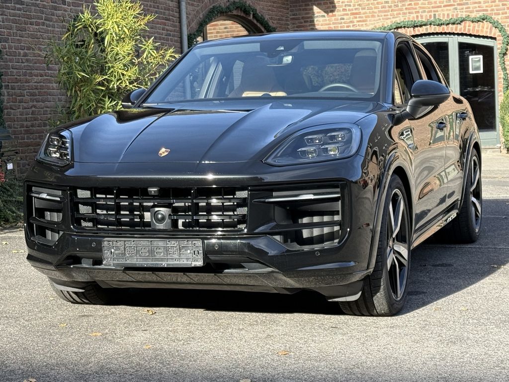 Porsche Cayenne 2025