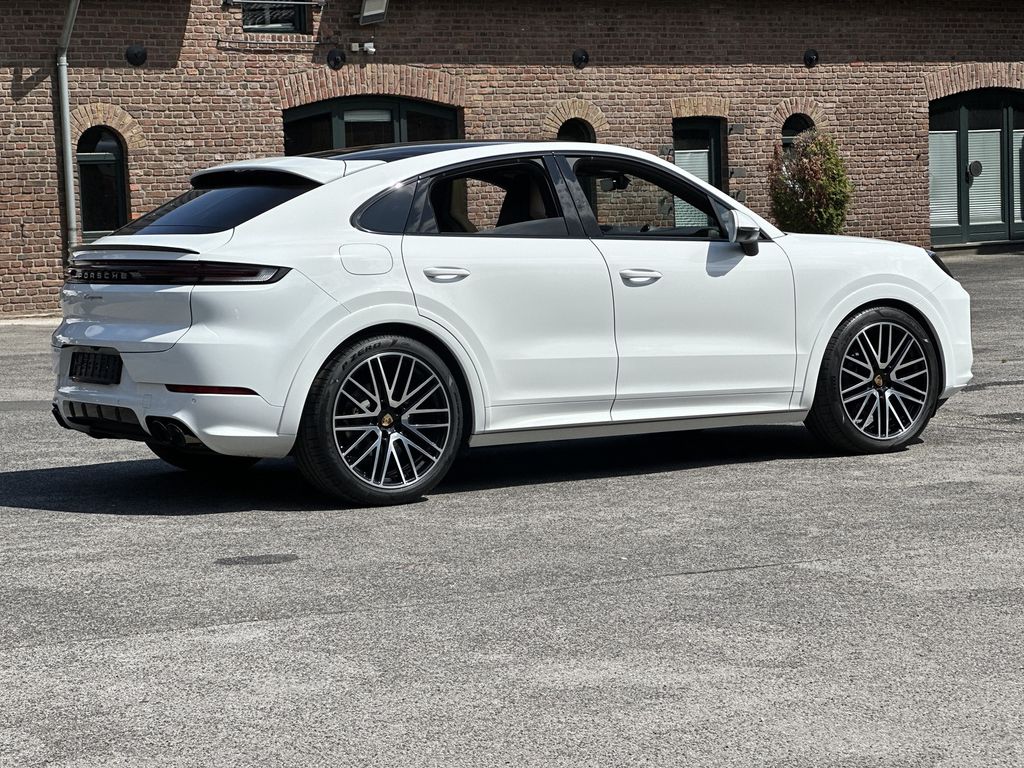 Porsche Cayenne 2024